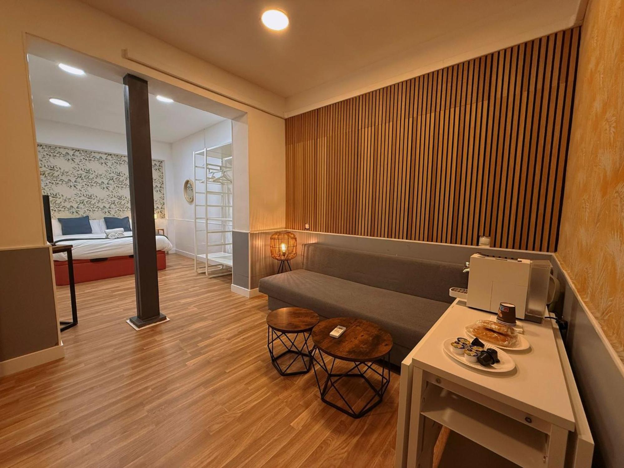 Hola Rooms — Foto 1